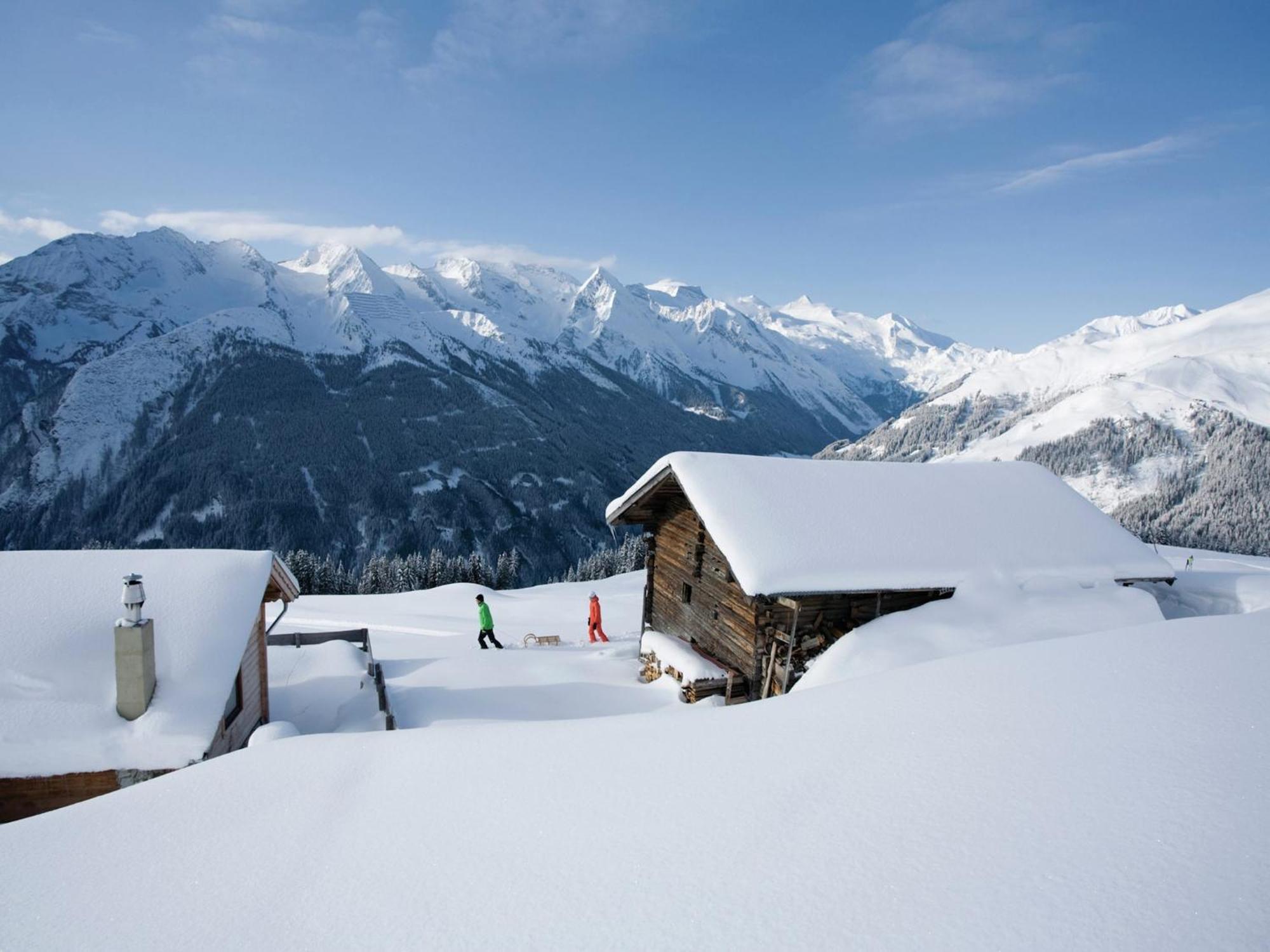 Cozy In Near Lift *