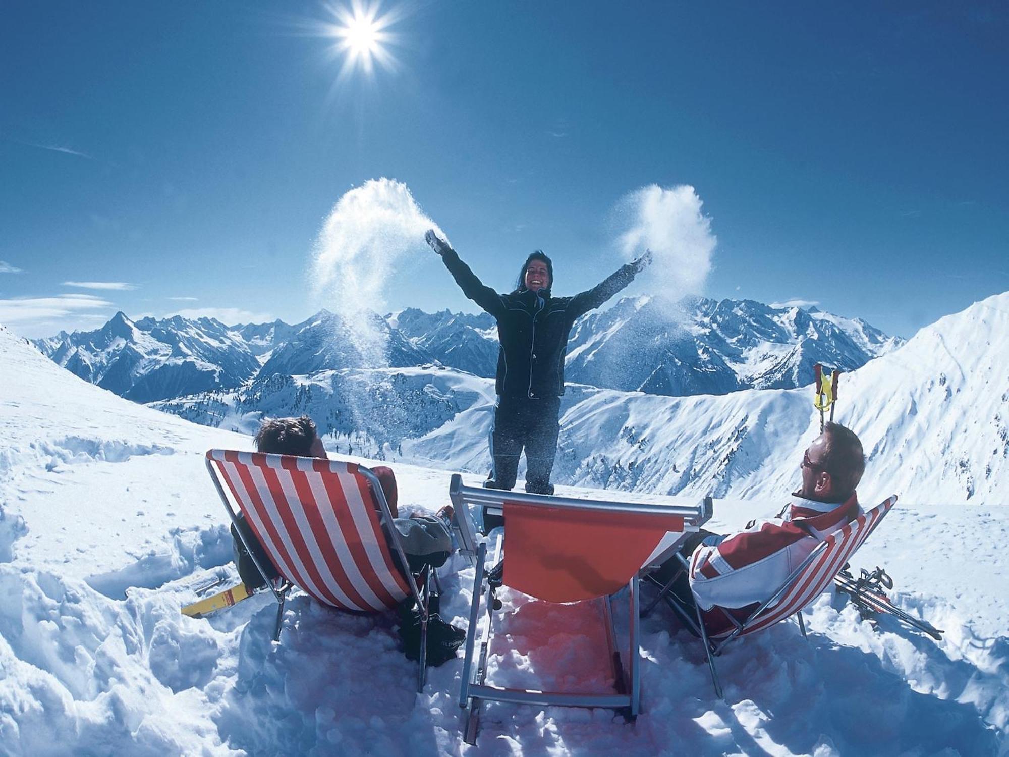 Cozy In Near Lift *